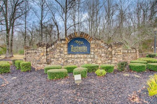 135 Inverleigh Row, Covington, GA, 30014 | Card Image