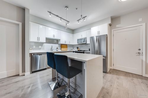 d211-20211 66 Avenue, Langley, BC, V2Y0L4 | Card Image