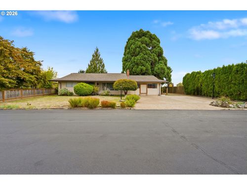 9460 Sw Bayou Dr, McMinnville, OR, 97128 | Card Image