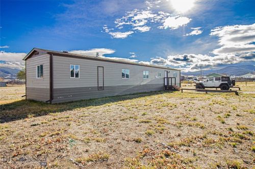 140 Shoestring Annie Rd, Butte, MT, 59701-7447 | Card Image