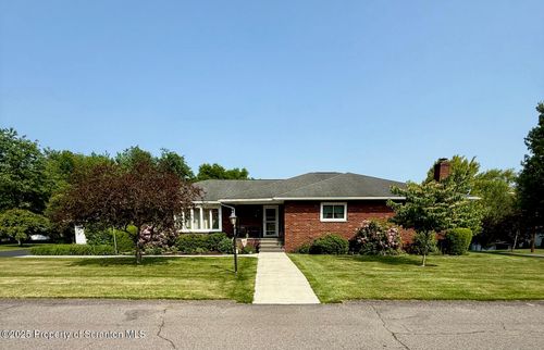 731 Hudson St, Mayfield, PA, 18433-2020 | Card Image