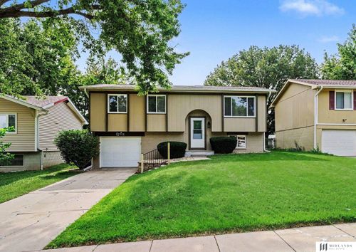 12711 Larimore Ave, Omaha, NE, 68164-1733 | Card Image
