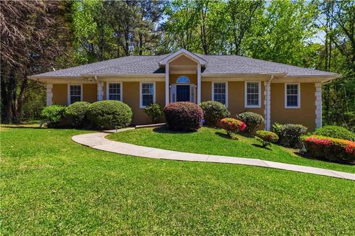 720 Garr Cir Sw, Atlanta, GA, 30331-7297 | Card Image