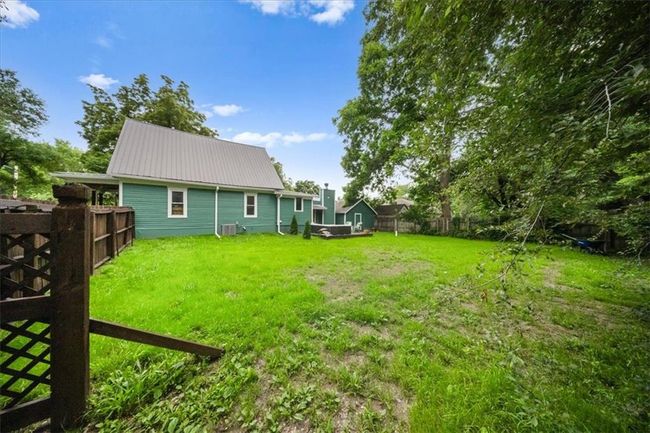 906 S Independence St, House other with 3 bedrooms, 2 bathrooms and null parking in Harrisonville MO | Image 42