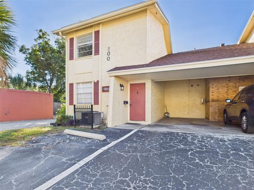 7502 Bolanos Ct, TAMPA, FL, 33615-2409 | Card Image