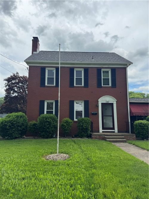 1269 Beaver Ave, Midland, PA, 15059-1611 | Card Image