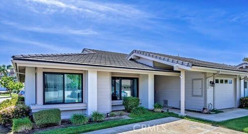 23438 Continental Way, Canyon Lake, CA, 92587-7768 | Card Image