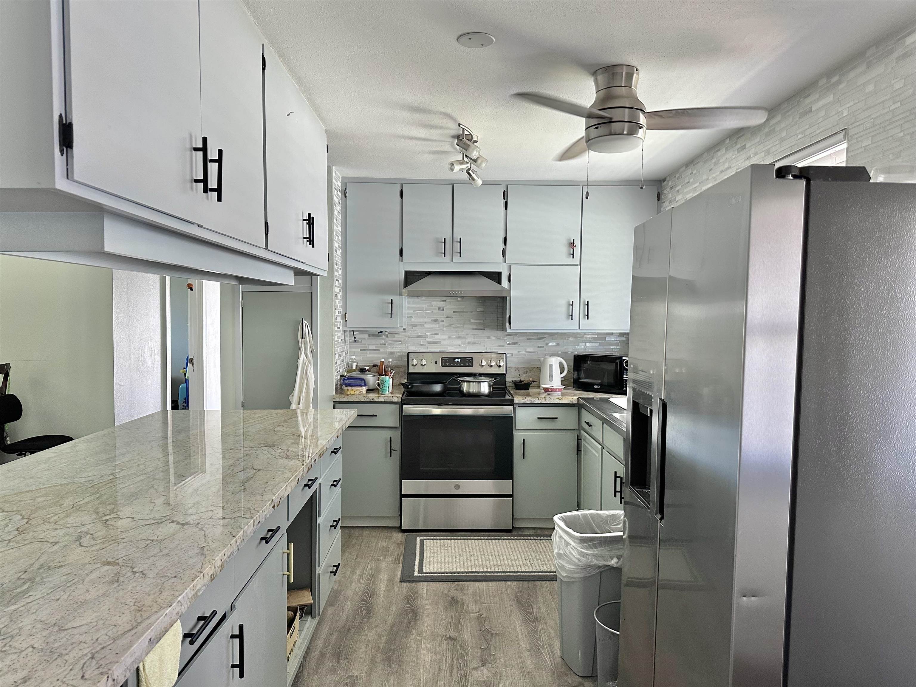 Hina Ave, Kahului, HI 96732