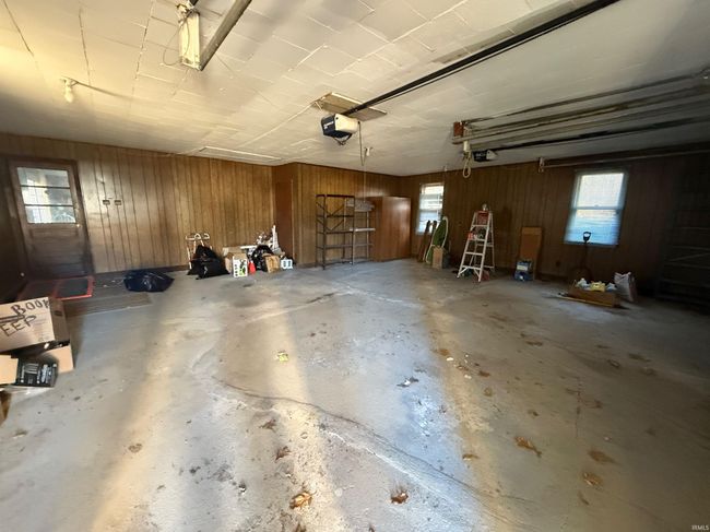 62 N County Road 175 E, House other with 3 bedrooms, 2 bathrooms and null parking in Winslow IN | Image 7