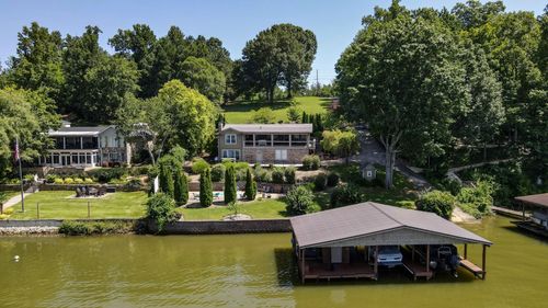 1051 Hiwassee Cir, Decatur, TN, 37322-6066 | Card Image