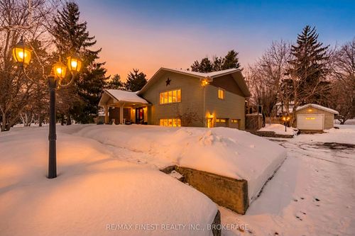 2518 Rideau Ferry Rd, Perth, ON, K7H0G7 | Card Image