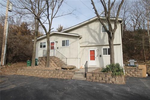 4701 Roe Ln, Roeland Park, KS, 66205-1133 | Card Image