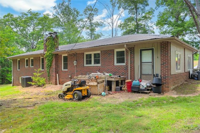 348 Pickett Post Rd, House other with 3 bedrooms, 2 bathrooms and null parking in Walhalla SC | Image 24