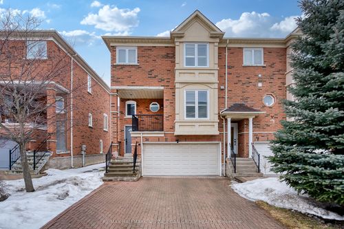 38 Orchid Rd, Thornhill, ON, L3T7T6 | Card Image
