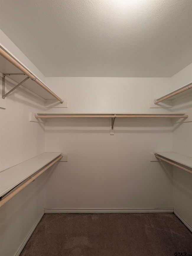 APT-1002 - 5401 Hollytree Dr, Condo with 3 bedrooms, 2 bathrooms and null parking in Tyler TX | Image 27
