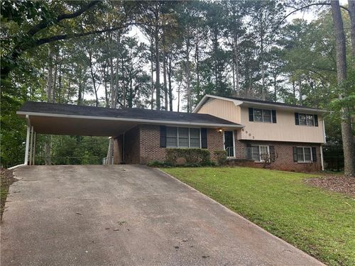 4902 Pine Hill Ct E, Stone Mountain, GA, 30088-1009 | Card Image