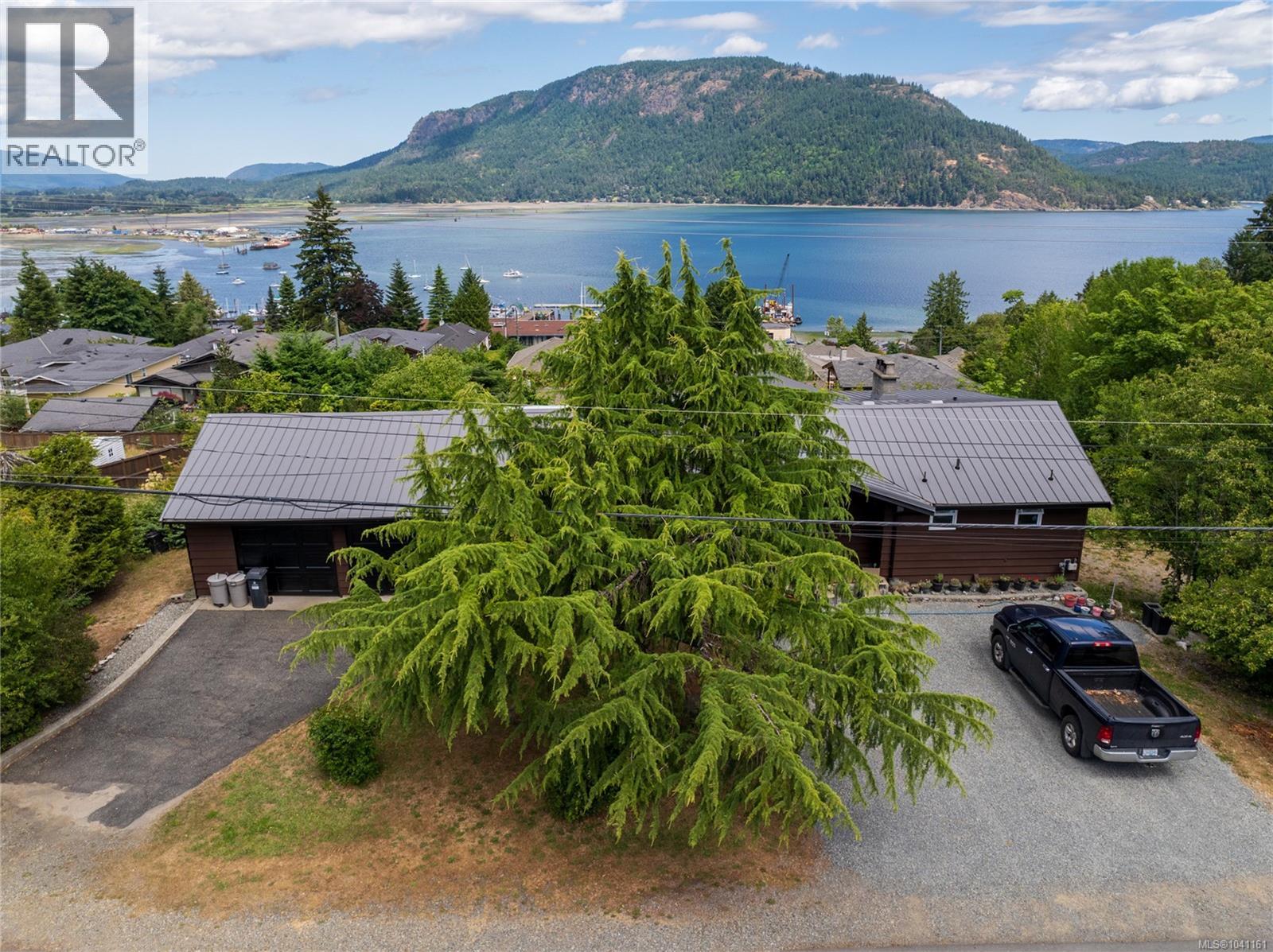 Residential in Cowichan Bay 2