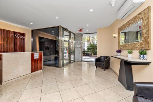 apt-3u-99 63rd Dr, Rego Park, NY, 11374-2402 | Card Image