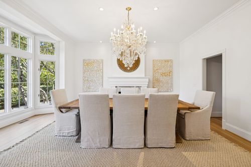 209 Woodford Pl, Nashville, TN, 37215-5806 | Card Image