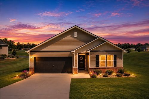108 Vanilla Lane, Walhalla, SC, 29691 | Card Image