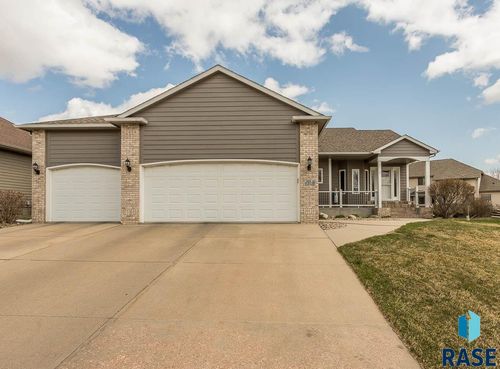 6520 S Heatherridge Ave, Sioux Falls, SD, 57108-3300 | Card Image