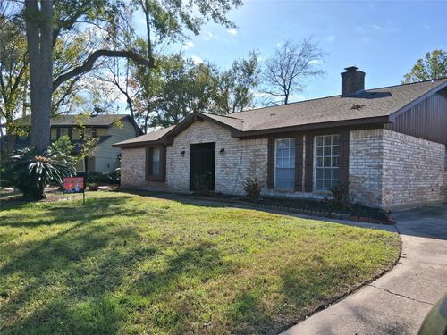 7515 Brush Wood Dr, Houston, TX, 77088-6701 | Card Image