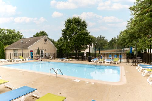 4205 Canterbury Green Way, Lexington, KY, 40514-1850 | Card Image