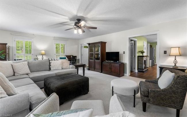 1005 New Hampshire Dr, House other with 4 bedrooms, 3 bathrooms and null parking in Jamestown NC | Image 9
