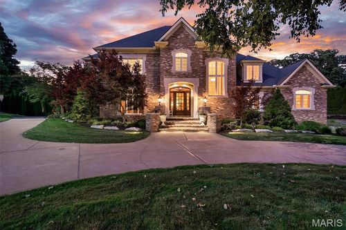 12955 Sunset Bluff Court, Sunset Hills, MO, 63127 | Card Image