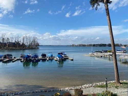 unit-408-20407 Harborgate Ct, Cornelius, NC, 28031-7083 | Card Image