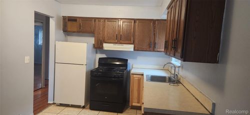 11346 Konczal Ave, Warren, MI, 48089-1864 | Card Image