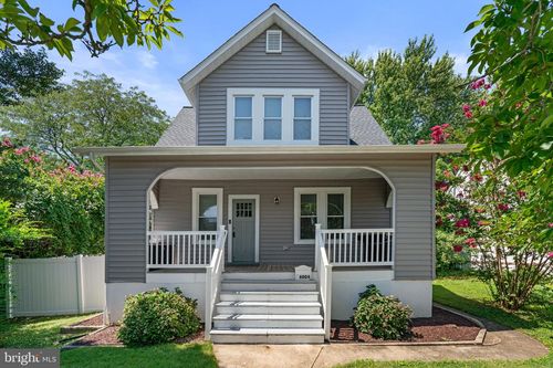 6004 Burgess Ave, Baltimore, MD, 21214-1803 | Card Image