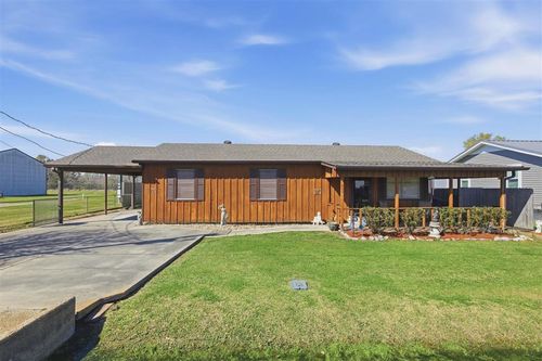402 Scheufens Rd, Lake Charles, LA, 70615-4809 | Card Image