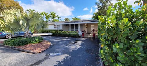 1000 Ne 17th Ct, Fort Lauderdale, FL, 33305-3166 | Card Image