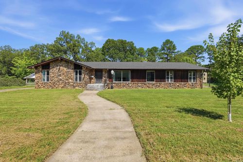 1826 Caldwell St, Conway, AR, 72034-5134 | Card Image