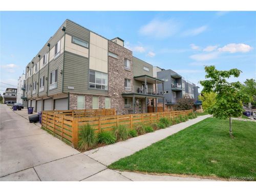 1921 Hooker St, Denver, CO, 80204-1738 | Card Image