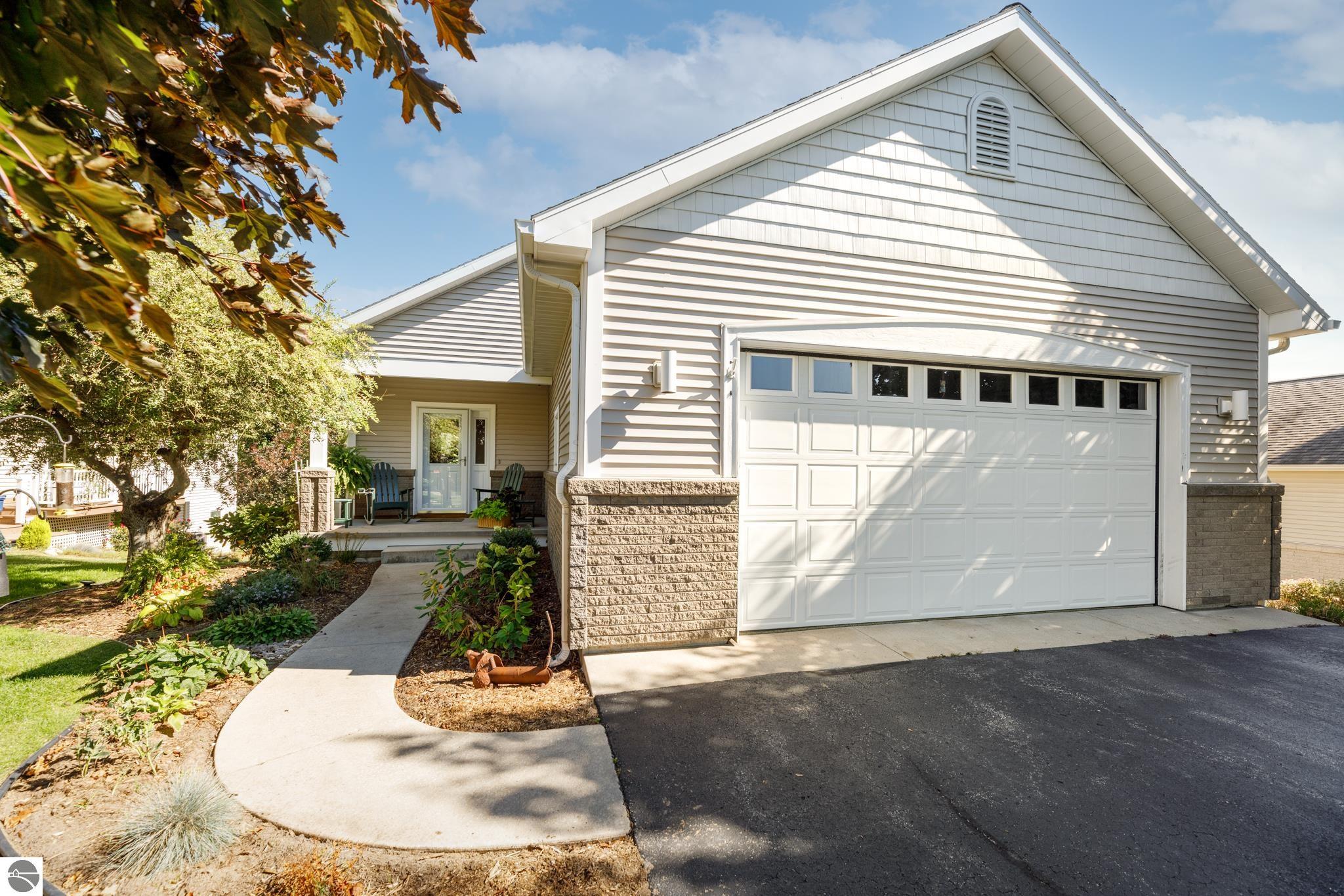 Alexander Dr, Traverse City, MI 49696