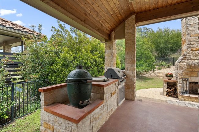 209 Maxwell Way, House other with 4 bedrooms, 3 bathrooms and null parking in Austin TX | Image 6