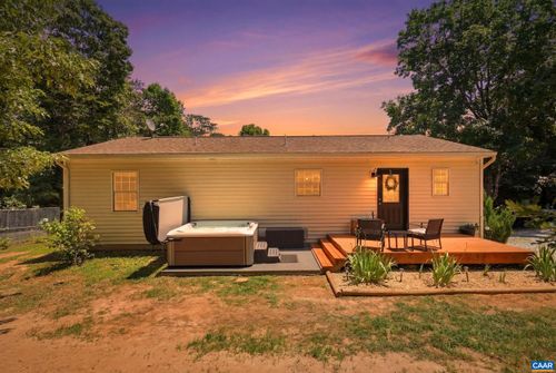60 Jefferson Ln, Arrington, VA, 22922-2839 | Card Image