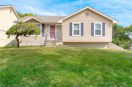 8254 Ne 113th Ter, Kansas City, MO, 64157-9776 | Card Image