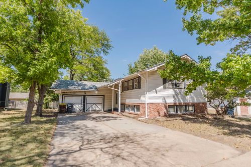 5726 Hanover St, Bel Aire, KS, 67220-1868 | Card Image