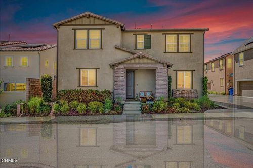 484 Tibbetts St, Santa Paula, CA, 93060-8037 | Card Image