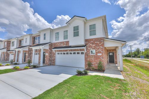 35 Hardwood Rd, Tullahoma, TN, 37388-2493 | Card Image