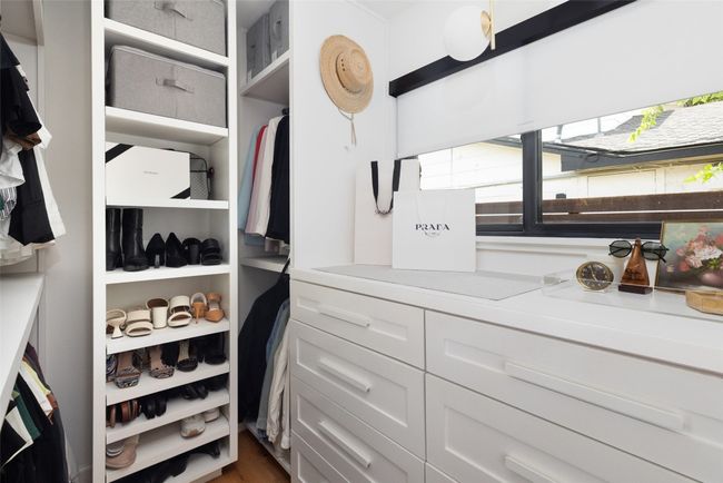 Primary closet | Image 26