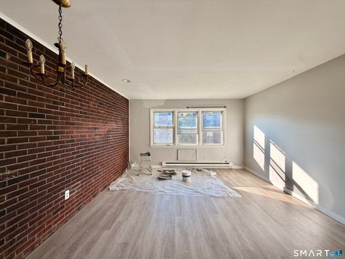7-170 Canton Street, West Haven, CT, 06516 | Card Image