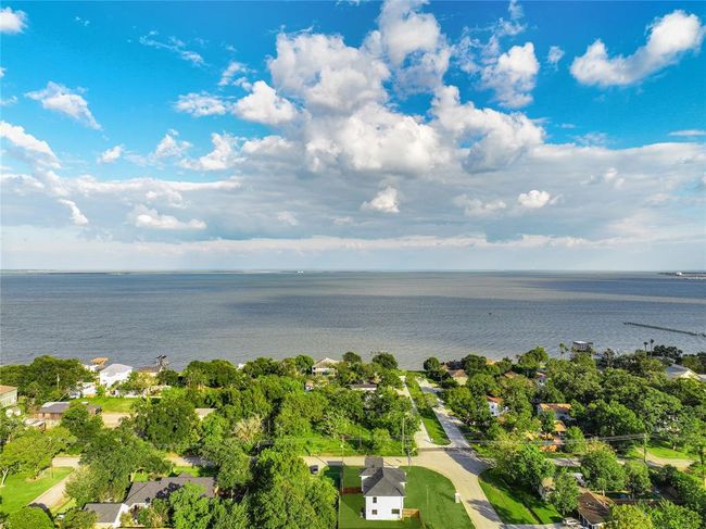 230 Bayshore Dr, House other with 4 bedrooms, 3 bathrooms and 2 parking in La Porte TX | Image 44