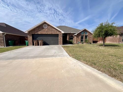 1905 Chesney Ln, San Angelo, TX, 76904-1554 | Card Image