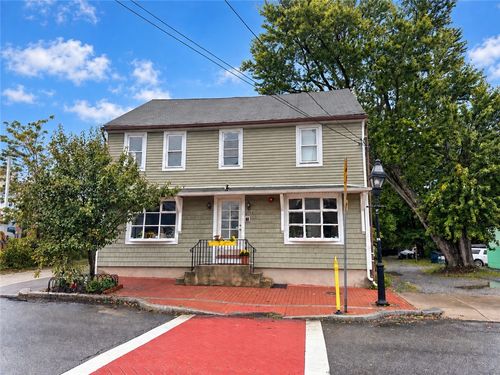 1st-fl-2154 Broad St, Cranston, RI, 02905-3359 | Card Image