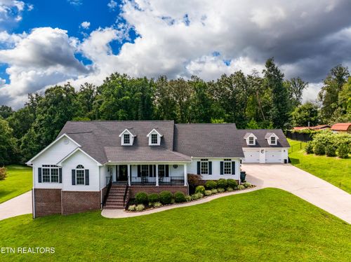 192 Marcowe Dr, Clinton, TN, 37716-5916 | Card Image