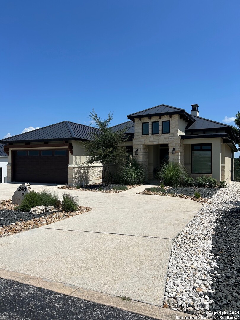 Hannah Ln, Boerne, TX 78006